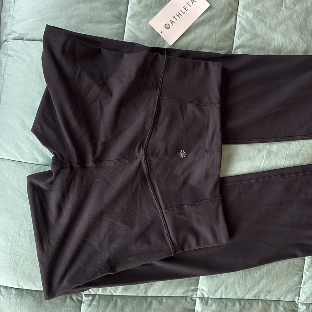Athleta Elation Straight Leg Pant in Black size M Tall - Picture 4 of 5